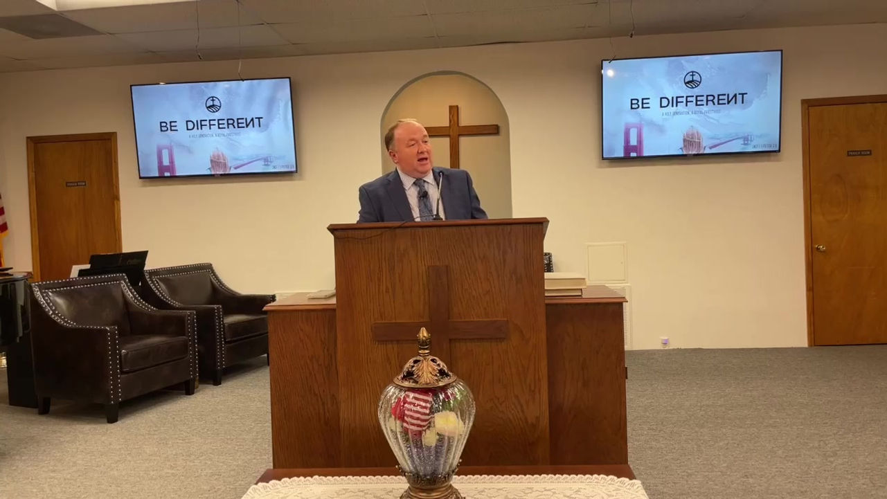 SUNDAY EVENING SERVICE